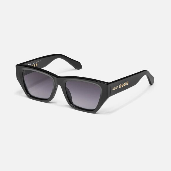 Quay No Apologies Sunglasses - Picture 1 of 7